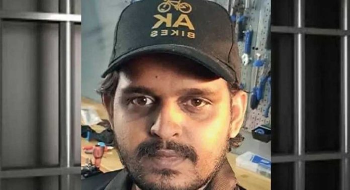 ലഹരി പരിശോധനക്കിടെ പോലീസിനെ ആക്രമിച്ച കേസ് : പി കെ ബുജൈറിന്റെ ജാമ്യ ഹര്ജിയില് ഇന്ന് വിധി ലഹരി പരിശോധനക്കിടെ പോലീസിനെ ആക്രമിച്ച കേസ് : പി കെ ബുജൈറിന്റെ ജാമ്യ ഹര്ജിയില് ഇന്ന് വിധി