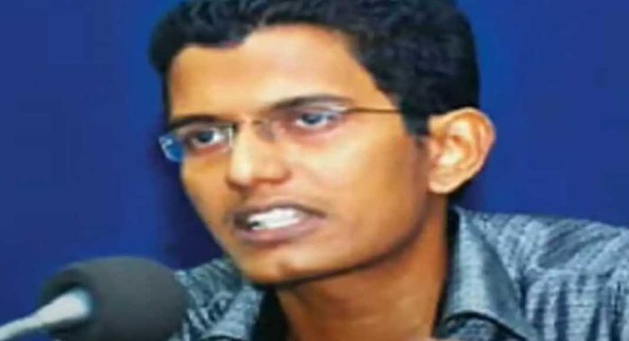ടോട്ടൽ ഫോർ യു തട്ടിപ്പ് പ്രതി വീണ്ടും അഭിഭാഷകരിൽ നിന്ന് 70 ലക്ഷം തട്ടി ടോട്ടൽ ഫോർ യു തട്ടിപ്പ് പ്രതി വീണ്ടും അഭിഭാഷകരിൽ നിന്ന് 70 ലക്ഷം തട്ടി