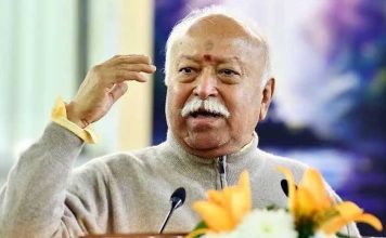 ആർഎസ്എസ് മേധാവി മോഹൻ ഭഗവത് സഞ്ചരിച്ച സ്വർണ ശതാബ്ദി എക്സ്പ്രസ് ട്രെയിനിന് നേരെ കല്ലേറ്