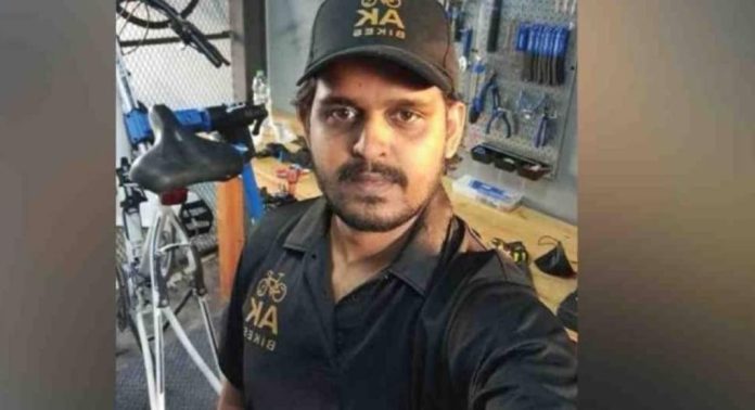 ലഹരി പരിശോധനക്കിടെ പോലീസിനെ മർദിച്ച കേസിൽ പി കെ ഫിറോസിന്റെ സഹോദരൻ ബുജൈറിന് ജാമ്യമില്ല ലഹരി പരിശോധനക്കിടെ പോലീസിനെ മർദിച്ച കേസിൽ പി കെ ഫിറോസിന്റെ സഹോദരൻ ബുജൈറിന് ജാമ്യമില്ല