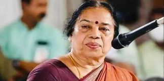 ഇത് കേവലം ഉന്തും തള്ളുമല്ല ; ഒരു വനിത അംഗം രണ്ടുപേരുടെ ഇടയിൽ ഞെരുങ്ങിപ്പോയി ; ലജ്ജാകരമെന്ന് പി കെ ശ്രീമതി