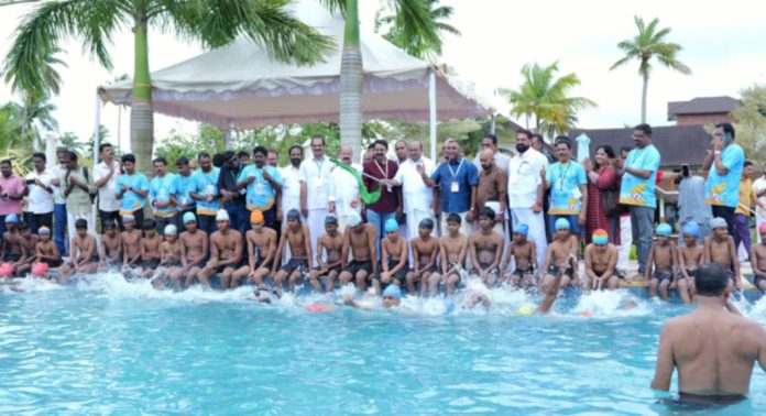 സ്വിം കേരള സ്വിം മൂന്നാം ഘട്ട സമാപന ചടങ്ങും സർട്ടിഫിക്കറ്റ് വിതരണവും നടന്നു സ്വിം കേരള സ്വിം മൂന്നാം ഘട്ട സമാപന ചടങ്ങും സർട്ടിഫിക്കറ്റ് വിതരണവും നടന്നു