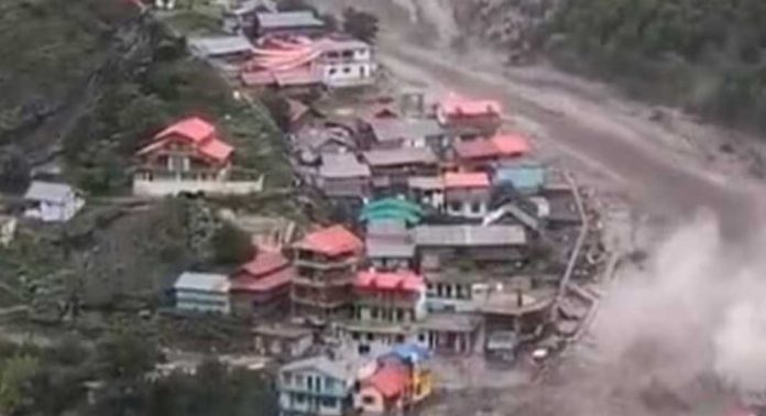 ഉത്തരാഖണ്ഡിലെ മേഘവിസ്ഫോടനത്തിൽ സർക്കാർ 5 ലക്ഷം രൂപ അടിയന്തിര സഹായം നൽകുമെന്ന് മുഖ്യമന്ത്രി ഉത്തരാഖണ്ഡിലെ മേഘവിസ്ഫോടനത്തിൽ സർക്കാർ 5 ലക്ഷം രൂപ അടിയന്തിര സഹായം നൽകുമെന്ന് മുഖ്യമന്ത്രി