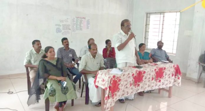 വള്ളിക്കോട് ഗ്രാമപഞ്ചായത്ത് എൽ.പി സ്കൂൾ വിദ്യാർത്ഥികൾക്ക് നടപ്പാക്കുന്ന യോഗ പരിശീലനം ഉദ്ഘാടനം ചെയ്തു വള്ളിക്കോട് ഗ്രാമപഞ്ചായത്ത് എൽ.പി സ്കൂൾ വിദ്യാർത്ഥികൾക്ക് നടപ്പാക്കുന്ന യോഗ പരിശീലനം ഉദ്ഘാടനം ചെയ്തു