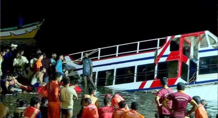 താനൂർ ബോട്ട് അപകടം : ജസ്റ്റിസ് മോഹനൻ കമ്മീഷൻ പൊതുജനാഭിപ്രായം തേടുന്നു താനൂർ ബോട്ട് അപകടം : ജസ്റ്റിസ് മോഹനൻ കമ്മീഷൻ പൊതുജനാഭിപ്രായം തേടുന്നു