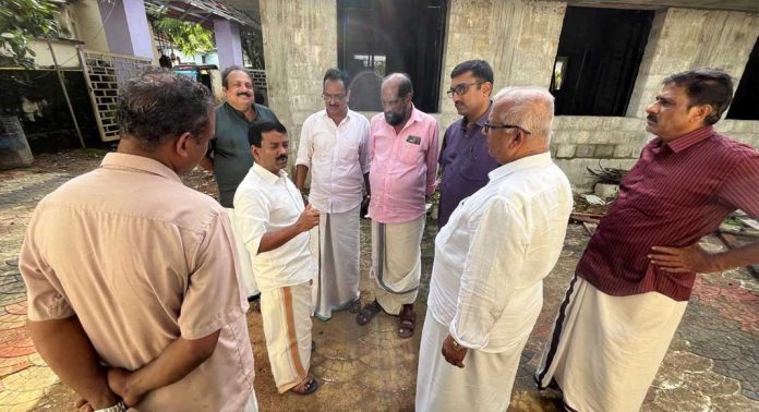 പെരുമ്പെട്ടി ഗവ. എൽപി സ്കൂൾ പുതിയ കെട്ടിടത്തിന്റെ നിർമ്മാണം ഡിസംബറോടെ പൂർത്തീകരിക്കണം ; അഡ്വ. പ്രമോദ് നാരായൺ എംഎൽഎ പെരുമ്പെട്ടി ഗവ. എൽപി സ്കൂൾ പുതിയ കെട്ടിടത്തിന്റെ നിർമ്മാണം ഡിസംബറോടെ പൂർത്തീകരിക്കണം ; അഡ്വ. പ്രമോദ് നാരായൺ എംഎൽഎ