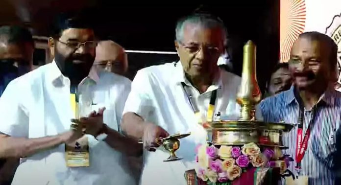 ശബരിമലയെ ശക്തിപ്പെടുത്തുന്നതിന് സംഗമം അനിവാര്യമാണെന്ന് മുഖ്യമന്ത്രി ശബരിമലയെ ശക്തിപ്പെടുത്തുന്നതിന് സംഗമം അനിവാര്യമാണെന്ന് മുഖ്യമന്ത്രി