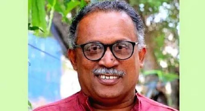 കെ ജെ ഷൈനിന്റെ പരാതിയിൽ കെ എം ഷാജഹാന്റെ വീട്ടിൽ വീണ്ടും റെയ്ഡ് നടത്തി പോലീസ് കെ ജെ ഷൈനിന്റെ പരാതിയിൽ കെ എം ഷാജഹാന്റെ വീട്ടിൽ വീണ്ടും റെയ്ഡ് നടത്തി പോലീസ്