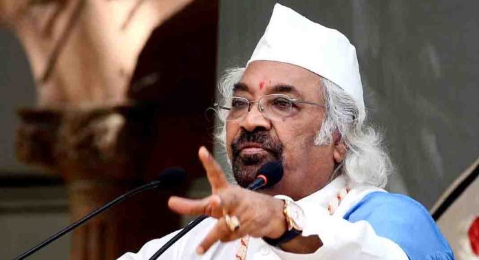 കോൺഗ്രസിനെ വീണ്ടും വെട്ടിലാക്കി ഇന്ത്യൻ ഓവർസീസ് കോൺഗ്രസ് തലവൻ സാം പിത്രോദ കോൺഗ്രസിനെ വീണ്ടും വെട്ടിലാക്കി ഇന്ത്യൻ ഓവർസീസ് കോൺഗ്രസ് തലവൻ സാം പിത്രോദ