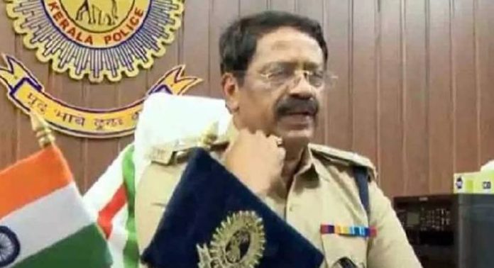 എഐജി വി.ജി വിനോദ് കുമാറിനെതിരായ പരാതി ; വനിത പോലീസ് ഉദ്യോഗസ്ഥരുടെ മൊഴി രേഖപ്പെടുത്തി എഐജി വി.ജി വിനോദ് കുമാറിനെതിരായ പരാതി ; വനിത പോലീസ് ഉദ്യോഗസ്ഥരുടെ മൊഴി രേഖപ്പെടുത്തി