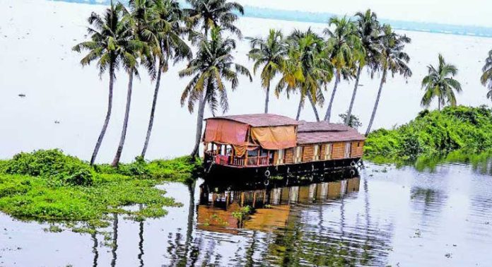 അതിദരിദ്രരില്ലാത്ത ജില്ലയെന്ന സ്വപ്ന നേട്ടത്തിലേക്ക് ചുവടുവച്ച് ആലപ്പുഴ അതിദരിദ്രരില്ലാത്ത ജില്ലയെന്ന സ്വപ്ന നേട്ടത്തിലേക്ക് ചുവടുവച്ച് ആലപ്പുഴ
