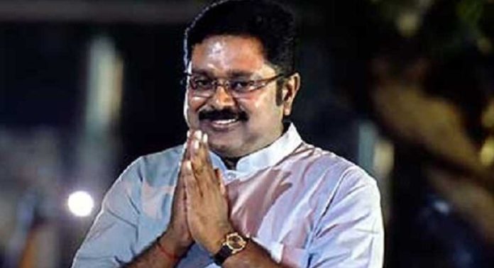 എൻഡിഎയുമായുള്ള സഖ്യത്തിൽ നിന്നും പിൻമാറാനൊരുങ്ങി അമ്മ മക്കൾ മുന്നേറ്റ കഴകം ജനറൽ സെക്രട്ടറി ടി ടി വി ദിനകരൻ എൻഡിഎയുമായുള്ള സഖ്യത്തിൽ നിന്നും പിൻമാറാനൊരുങ്ങി അമ്മ മക്കൾ മുന്നേറ്റ കഴകം ജനറൽ സെക്രട്ടറി ടി ടി വി ദിനകരൻ