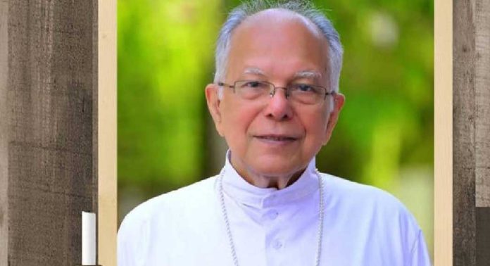 തൃശൂർ അതിരൂപത മുൻ ആർച്ച് ബിഷപ്പ് ജേക്കബ് തൂങ്കുഴി അന്തരിച്ചു തൃശൂർ അതിരൂപത മുൻ ആർച്ച് ബിഷപ്പ് ജേക്കബ് തൂങ്കുഴി അന്തരിച്ചു