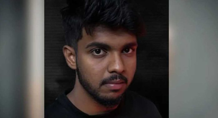 ധര്മസ്ഥല കേസ് : യൂട്യൂബർ സമീറിന്റെ വീട്ടിൽ പോലീസ് പരിശോധന നടത്തി ധര്മസ്ഥല കേസ് : യൂട്യൂബർ സമീറിന്റെ വീട്ടിൽ പോലീസ് പരിശോധന നടത്തി