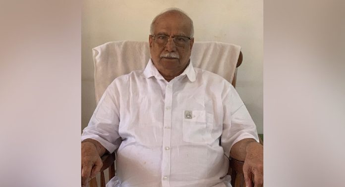 പി കെ ശ്രീമതി ടീച്ചറുടെ ഭർത്താവ് ഇ ദാമോദരൻ മാസ്റ്റർ അന്തരിച്ചു പി കെ ശ്രീമതി ടീച്ചറുടെ ഭർത്താവ് ഇ ദാമോദരൻ മാസ്റ്റർ അന്തരിച്ചു