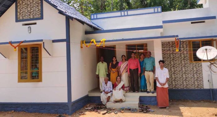 സഹചാരിയായി സഹകരണ വകുപ്പ് ; മുറ്റത്തെ മുല്ല, അംഗസമാശ്വാസം, സഹകരണം സൗഹൃദം പദ്ധതികളിലൂടെ ജനമനസിലേക്ക് സഹചാരിയായി സഹകരണ വകുപ്പ് ; മുറ്റത്തെ മുല്ല, അംഗസമാശ്വാസം, സഹകരണം സൗഹൃദം പദ്ധതികളിലൂടെ ജനമനസിലേക്ക്
