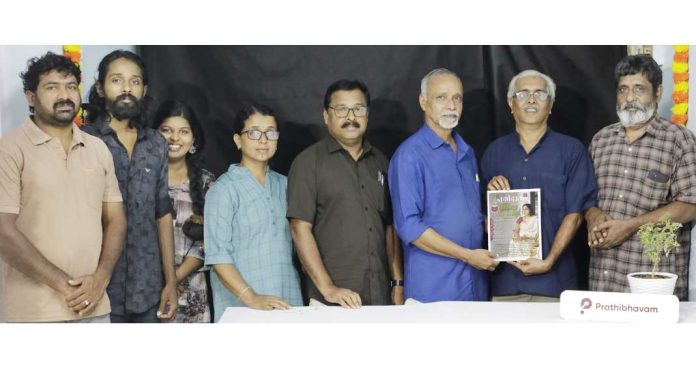 പ്രതിഭാവം ഓൺലൈൻ പിരിയോഡിക്കലിന്റെ പ്രഥമ ഓണപ്പതിപ്പ് കവി പദ്മദാസ് പ്രകാശനം ചെയ്തു പ്രതിഭാവം ഓൺലൈൻ പിരിയോഡിക്കലിന്റെ പ്രഥമ ഓണപ്പതിപ്പ് കവി പദ്മദാസ് പ്രകാശനം ചെയ്തു