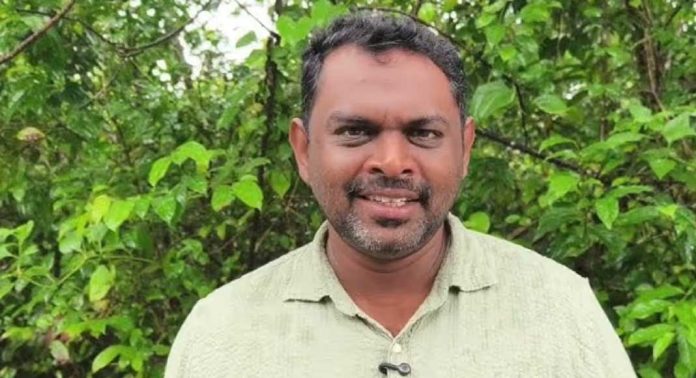 ധർമ്മസ്ഥല വ്യാജ വെളിപ്പെടുത്തൽ കേസിൽ മലയാളി യൂട്യൂബർ മനാഫ് തിങ്കളാഴ്ച ചോദ്യം ചെയ്യലിന് ഹാജരായേക്കും ധർമ്മസ്ഥല വ്യാജ വെളിപ്പെടുത്തൽ കേസിൽ മലയാളി യൂട്യൂബർ മനാഫ് തിങ്കളാഴ്ച ചോദ്യം ചെയ്യലിന് ഹാജരായേക്കും