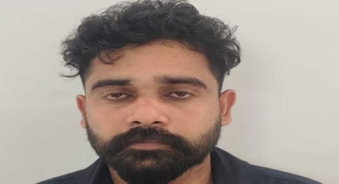 ബൈക്കിലെത്തി വയോധികയുടെ സ്വര്ണമാല കവര്ന്ന സംഭവത്തില് ഒരാള് പിടിയില് ബൈക്കിലെത്തി വയോധികയുടെ സ്വര്ണമാല കവര്ന്ന സംഭവത്തില് ഒരാള് പിടിയില്