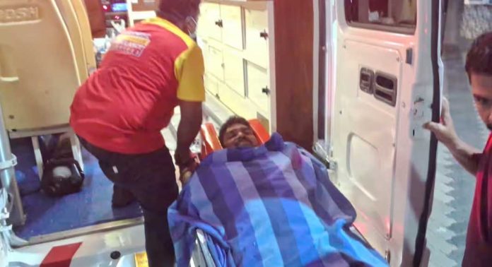 ചാലക്കുടി പിള്ളപ്പാറയില് കാട്ടാന ആക്രമണത്തില് ഫോറസ്റ്റ് വാച്ചര്ക്ക് പരിക്കേറ്റു ചാലക്കുടി പിള്ളപ്പാറയില് കാട്ടാന ആക്രമണത്തില് ഫോറസ്റ്റ് വാച്ചര്ക്ക് പരിക്കേറ്റു
