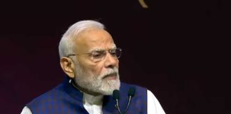 അമേരിക്കൻ ഡോളറിനെതിരെ ഇന്ത്യൻ രൂപയുടെ മൂല്യം മൂന്നക്കത്തിലേക്ക് ഇടിഞ്ഞേക്കുമെന്ന ആശങ്കകളെ തള്ളിക്കളഞ്ഞ് പ്രധാനമന്ത്രി നരേന്ദ്ര മോദിയുടെ സാമ്പത്തിക ഉപദേശക സമിതി അംഗം