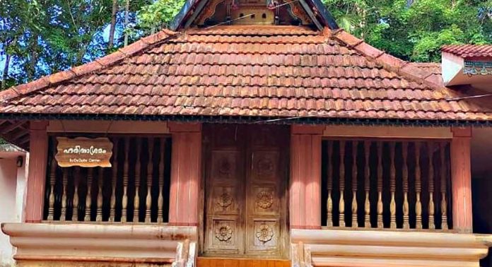 മോഹൻലാലിന്റെ അഭിമാന നേട്ടത്തിൽ ആഹ്ലാദിച്ച് തട്ടയിൽ കല്ലുഴത്തിൽ തറവാട് മോഹൻലാലിന്റെ അഭിമാന നേട്ടത്തിൽ ആഹ്ലാദിച്ച് തട്ടയിൽ കല്ലുഴത്തിൽ തറവാട്