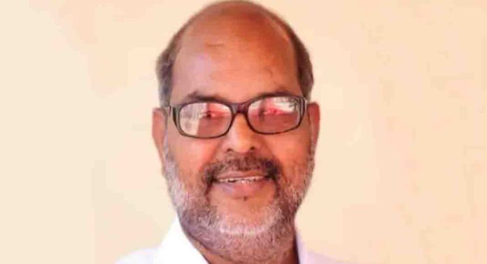 പി.കെ ശശിക്കെതിരെ എൻ.എൻ കൃഷ്ണദാസ് പി.കെ ശശിക്കെതിരെ എൻ.എൻ കൃഷ്ണദാസ്