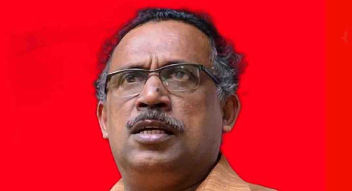 കെ ജെ ഷൈനിനെതിരായ അപകീര്ത്തി പരാമര്ശത്തില് കെ എം ഷാജഹാനെതിരെ പോസ്റ്ററും ഫ്ളക്സ് ബോര്ഡുകളും കെ ജെ ഷൈനിനെതിരായ അപകീര്ത്തി പരാമര്ശത്തില് കെ എം ഷാജഹാനെതിരെ പോസ്റ്ററും ഫ്ളക്സ് ബോര്ഡുകളും