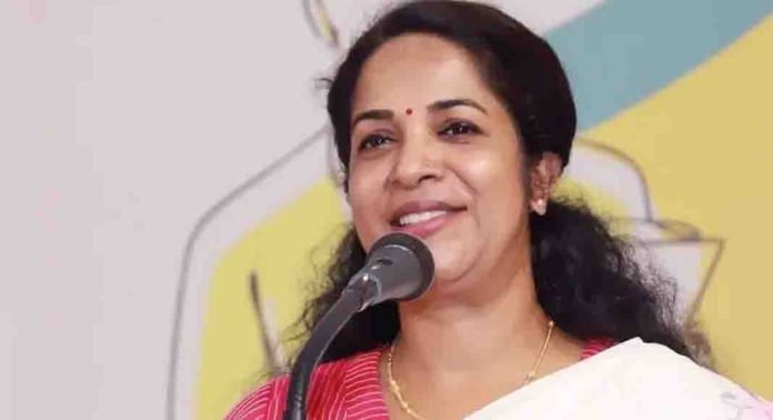 കെ ജെ ഷൈനിന് എതിരായ സൈബർ ആക്രമണം : കോൺഗ്രസ് നേതാവ് ഗോപാലകൃഷ്ണന്റെയും കെ എം ഷാജഹാന്റെയും ചോദ്യം ചെയ്യൽ ഇന്നുണ്ടാകും കെ ജെ ഷൈനിന് എതിരായ സൈബർ ആക്രമണം : കോൺഗ്രസ് നേതാവ് ഗോപാലകൃഷ്ണന്റെയും കെ എം ഷാജഹാന്റെയും ചോദ്യം ചെയ്യൽ ഇന്നുണ്ടാകും