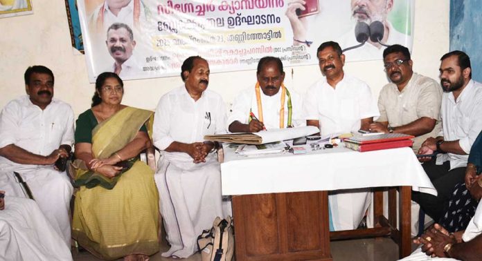 രാജ്യത്ത് ജനാധിപത്യം കശാപ്പ് ചെയ്യപ്പെടുന്നു ; പ്രൊഫ. സതീഷ് കൊച്ചുപറമ്പിൽ രാജ്യത്ത് ജനാധിപത്യം കശാപ്പ് ചെയ്യപ്പെടുന്നു ; പ്രൊഫ. സതീഷ് കൊച്ചുപറമ്പിൽ
