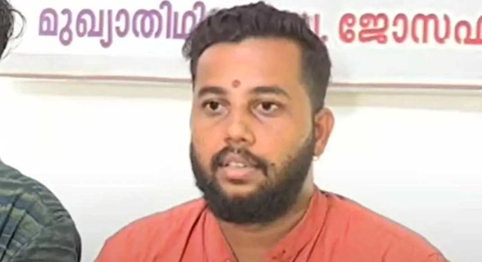 കുന്നംകുളത്ത് പോലീസ് മർദനത്തിനിരയായ വി.എസ് സുജിത് ഹൈക്കോടതിയെ സമീപിച്ചു കുന്നംകുളത്ത് പോലീസ് മർദനത്തിനിരയായ വി.എസ് സുജിത് ഹൈക്കോടതിയെ സമീപിച്ചു