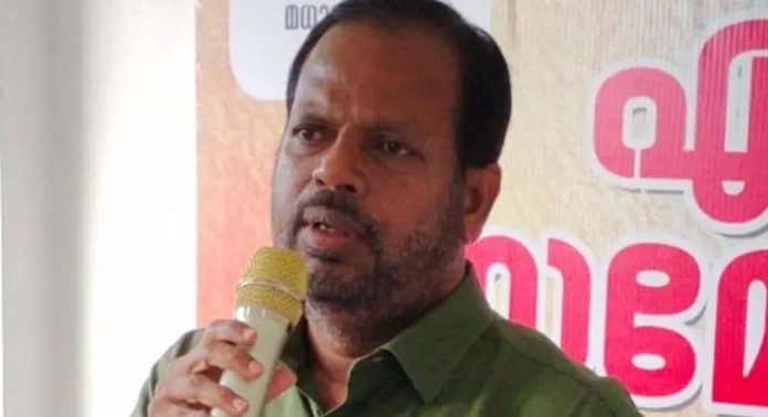 തനിക്കെതിരെയുണ്ടായ സൈബർ ആക്രമണത്തിന് പിന്നിൽ രാഷ്ട്രീയ ഗൂഢാലോചനയുണ്ടെന്ന് കെ.എൻ. ഉണ്ണികൃഷ്ണൻ എം.എൽ.എ തനിക്കെതിരെയുണ്ടായ സൈബർ ആക്രമണത്തിന് പിന്നിൽ രാഷ്ട്രീയ ഗൂഢാലോചനയുണ്ടെന്ന് കെ.എൻ. ഉണ്ണികൃഷ്ണൻ എം.എൽ.എ