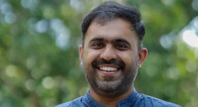 യൂത്ത് കോൺഗ്രസ് അധ്യക്ഷ സ്ഥാനത്തെ ചൊല്ലി തർക്കം മുറുകുന്നു ; അബിൻ വർക്കി ഇന്ന് മാധ്യമങ്ങളെ കാണും യൂത്ത് കോൺഗ്രസ് അധ്യക്ഷ സ്ഥാനത്തെ ചൊല്ലി തർക്കം മുറുകുന്നു ; അബിൻ വർക്കി ഇന്ന് മാധ്യമങ്ങളെ കാണും