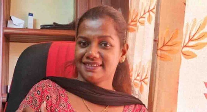 യുവ അഭിഭാഷകയെ മരിച്ച നിലയില് കണ്ടെത്തിയ സംഭവത്തിൽ സുഹൃത്തിനെതിരെ ആത്മഹത്യാ പ്രേരണ കുറ്റം ചുമത്തി യുവ അഭിഭാഷകയെ മരിച്ച നിലയില് കണ്ടെത്തിയ സംഭവത്തിൽ സുഹൃത്തിനെതിരെ ആത്മഹത്യാ പ്രേരണ കുറ്റം ചുമത്തി