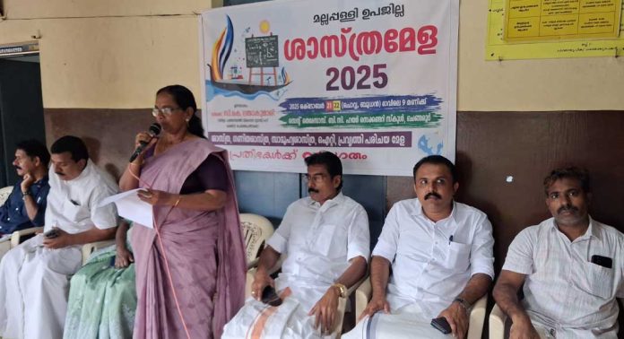 ഉപജില്ലാ ശാസ്ത്രോത്സവത്തിന് തിരി തെളിഞ്ഞു ഉപജില്ലാ ശാസ്ത്രോത്സവത്തിന് തിരി തെളിഞ്ഞു