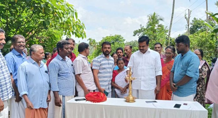 കോന്നിയുടെ വികസനത്തിൻ്റെ ആറാണ്ട് ; ഉദ്ഘാടനങ്ങൾ അഡ്വ. കെ യു ജനീഷ് കുമാർ എംഎൽഎ നിർവഹിച്ചു കോന്നിയുടെ വികസനത്തിൻ്റെ ആറാണ്ട് ; ഉദ്ഘാടനങ്ങൾ അഡ്വ. കെ യു ജനീഷ് കുമാർ എംഎൽഎ നിർവഹിച്ചു
