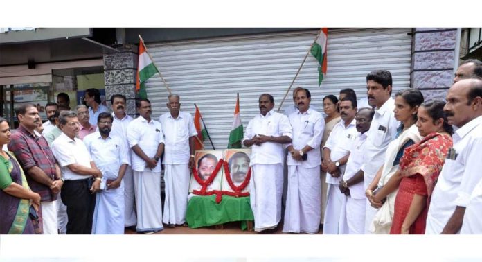 മലയാലപ്പുഴ ഗോപാലകൃഷ്ണനും ബിജു കിള്ളത്തും ജനകീയരായ നേതാക്കള് : പ്രൊഫ. സതീഷ് കൊച്ചുപറമ്പില് മലയാലപ്പുഴ ഗോപാലകൃഷ്ണനും ബിജു കിള്ളത്തും ജനകീയരായ നേതാക്കള് : പ്രൊഫ. സതീഷ് കൊച്ചുപറമ്പില്
