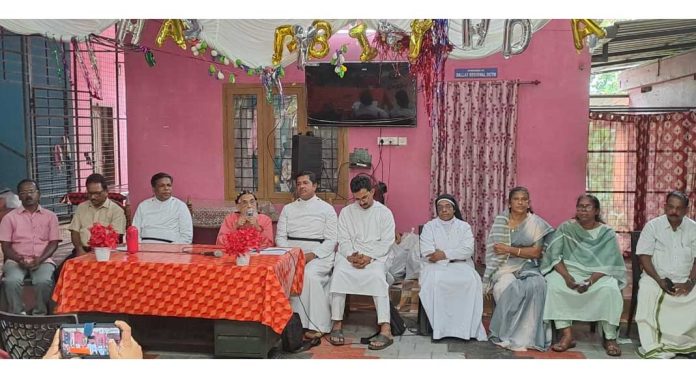 വിശുദ്ധ കുർബ്ബാനകളും ആരാധനകളും ജീവിതത്തോട് ചേർന്നു നിൽക്കുന്നതാകണമെന്ന് അഭിവന്ദ്യ കുര്യാക്കോസ് മാർ ക്ലിമ്മിസ് വലിയ മെത്രാപ്പോലീത്ത വിശുദ്ധ കുർബ്ബാനകളും ആരാധനകളും ജീവിതത്തോട് ചേർന്നു നിൽക്കുന്നതാകണമെന്ന് അഭിവന്ദ്യ കുര്യാക്കോസ് മാർ ക്ലിമ്മിസ് വലിയ മെത്രാപ്പോലീത്ത