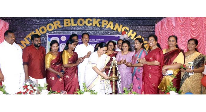 ഇലന്തൂര് ബ്ലോക്ക് പഞ്ചായത്ത് ഓഡിറ്റോറിയം ഉദ്ഘാടനം ചെയ്തു ഇലന്തൂര് ബ്ലോക്ക് പഞ്ചായത്ത് ഓഡിറ്റോറിയം ഉദ്ഘാടനം ചെയ്തു