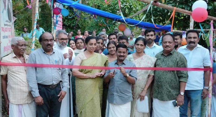 അങ്ങാടി പഞ്ചായത്തിലെ നവീകരിച്ച വയറകുന്നിൽ പടി – നൊച്ചു മണ്ണിൽ പടി റോഡിൻ്റെ ഉദ്ഘാടനം നടത്തി അങ്ങാടി പഞ്ചായത്തിലെ നവീകരിച്ച വയറകുന്നിൽ പടി – നൊച്ചു മണ്ണിൽ പടി റോഡിൻ്റെ ഉദ്ഘാടനം നടത്തി