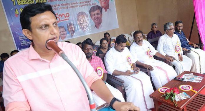 ശബരിമല റോഡ് വികസനത്തിന് മുന്തൂക്കം : മന്ത്രി മുഹമ്മദ് റിയാസ് ശബരിമല റോഡ് വികസനത്തിന് മുന്തൂക്കം : മന്ത്രി മുഹമ്മദ് റിയാസ്