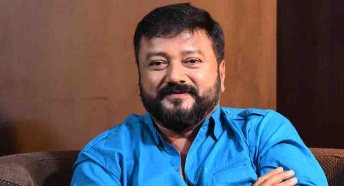 ശബരിമല സ്വർണക്കൊള്ളക്കേസിൽ നടൻ ജയറാം ഇഡി ഓഫീസിൽ ഹാജരായി ശബരിമല സ്വർണക്കൊള്ളക്കേസിൽ നടൻ ജയറാം ഇഡി ഓഫീസിൽ ഹാജരായി