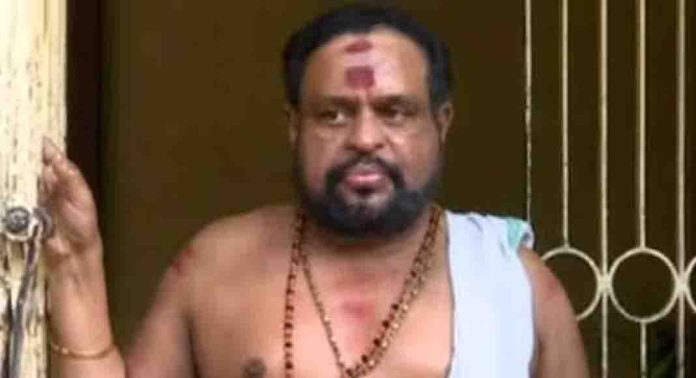 സ്വർണം ചെമ്പായതിനെ കുറിച്ച് ഉദ്യോഗസ്ഥർ പറയട്ടെയെന്ന് കണ്ഠര് മോഹനര് സ്വർണം ചെമ്പായതിനെ കുറിച്ച് ഉദ്യോഗസ്ഥർ പറയട്ടെയെന്ന് കണ്ഠര് മോഹനര്