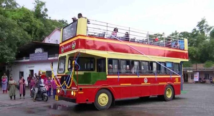 കൊച്ചി സിറ്റി റൈഡ് ഡബിൾ ഡക്കർ ബസ് ട്രിപ്പുകൾ ഒരു ദിവസം മൂന്ന് എണ്ണം ആയി വർദ്ധിപ്പിച്ചു കൊച്ചി സിറ്റി റൈഡ് ഡബിൾ ഡക്കർ ബസ് ട്രിപ്പുകൾ ഒരു ദിവസം മൂന്ന് എണ്ണം ആയി വർദ്ധിപ്പിച്ചു