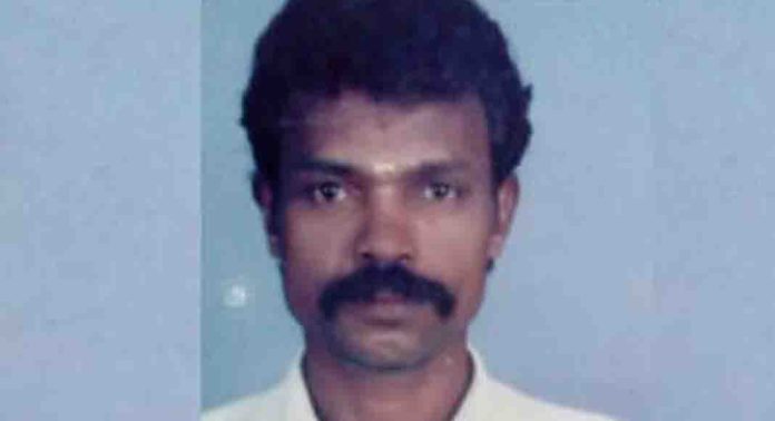 തേങ്ങയിടാനായി കയറിയ തൊഴിലാളി കടന്നൽ കുത്തേറ്റ് മരിച്ചു തേങ്ങയിടാനായി കയറിയ തൊഴിലാളി കടന്നൽ കുത്തേറ്റ് മരിച്ചു