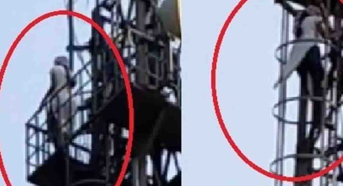 അമ്മ വഴക്ക് പറഞ്ഞതിനെ തുടർന്ന് മൊബൈൽ ടവറിന് മുകളിൽ കയറിയിരുന്ന് യുവതിയുടെ ആത്മഹത്യാഭീഷണി അമ്മ വഴക്ക് പറഞ്ഞതിനെ തുടർന്ന് മൊബൈൽ ടവറിന് മുകളിൽ കയറിയിരുന്ന് യുവതിയുടെ ആത്മഹത്യാഭീഷണി