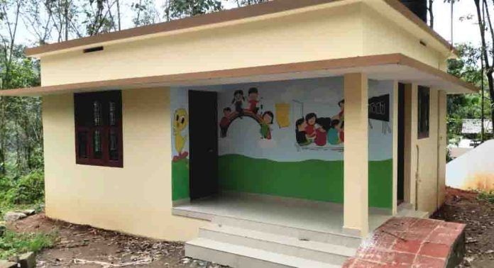 ഇലന്തൂർ ഗ്രാമപഞ്ചായത്ത് വാര്യാപുരം വാർഡിന് ഇനി പ്രകൃതിയുടെ മടിത്തട്ടിൽ സ്വന്തമായി ഒരു സ്മാർട്ട് അങ്കണവാടി കെട്ടിടം ഇലന്തൂർ ഗ്രാമപഞ്ചായത്ത് വാര്യാപുരം വാർഡിന് ഇനി പ്രകൃതിയുടെ മടിത്തട്ടിൽ സ്വന്തമായി ഒരു സ്മാർട്ട് അങ്കണവാടി കെട്ടിടം