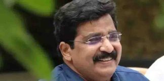 പിഎം ശ്രീ പദ്ധതിയിൽ നിന്ന് കേരളത്തിന് പെട്ടെന്ന് ഊരിപോകാൻ പറ്റില്ലെന്ന് എം കെ മുനീർ