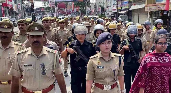 ഉത്തർപ്രദേശിലെ ബറേലിയിൽ ഇന്റർനെറ്റ് സേവനങ്ങൾ വ്യാഴാഴ്ച ഉച്ച മുതൽ നിർത്തിവച്ചു ഉത്തർപ്രദേശിലെ ബറേലിയിൽ ഇന്റർനെറ്റ് സേവനങ്ങൾ വ്യാഴാഴ്ച ഉച്ച മുതൽ നിർത്തിവച്ചു