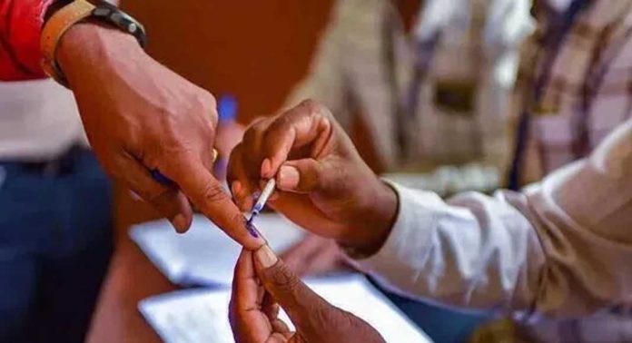 പശ്ചിമബംഗാളിൽ ഇന്ന് കൊട്ടിക്കലാശം ; 152 മണ്ഡലങ്ങളിലെ വോട്ടർമാർ മറ്റന്നാൾ പോളിംഗ് ബൂത്തിലെത്തും പശ്ചിമബംഗാളിൽ ഇന്ന് കൊട്ടിക്കലാശം ; 152 മണ്ഡലങ്ങളിലെ വോട്ടർമാർ മറ്റന്നാൾ പോളിംഗ് ബൂത്തിലെത്തും